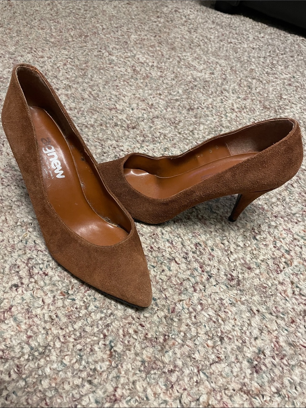 Vintage 80s/90s Brown Suede Pointed-Toe Pumps
